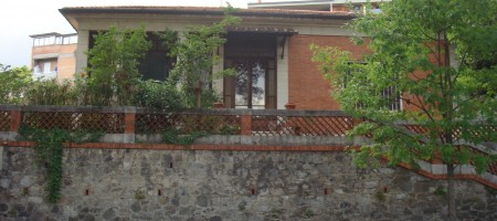 Villa Liberty In Zona Panteraie a Montecatini Terme (PT) Villa Liberty In Zona Panteraie a Montecatini Terme (PT)