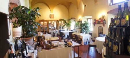Attività di Storico Ristorante-Enoteca In Valdinievole Attività di Storico Ristorante-Enoteca In Valdinievole