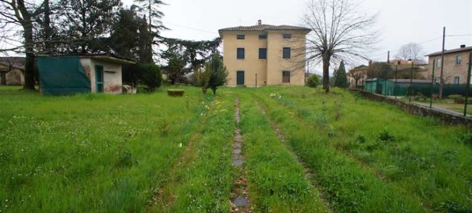 Villa Signorile Con Terreno a Staffoli (PI)