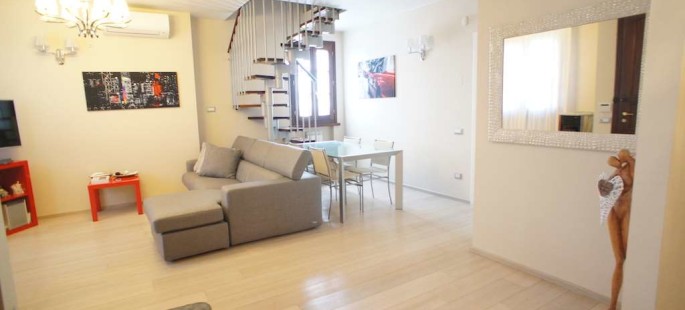Appartamento Duplex a Chiesina Uzzanese Appartamento Duplex a Chiesina Uzzanese