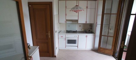 Appartamento a Chiesina Uzzanese Appartamento a Chiesina Uzzanese