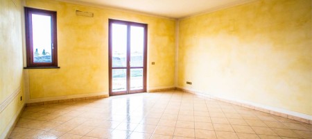 Appartamento indipendente, Chiesina Uzzanese (PT) Appartamento indipendente, Chiesina Uzzanese (PT)