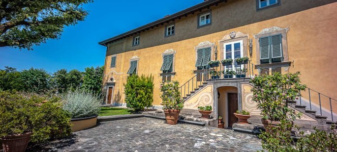 Villa Storica a Gragnano (LU)