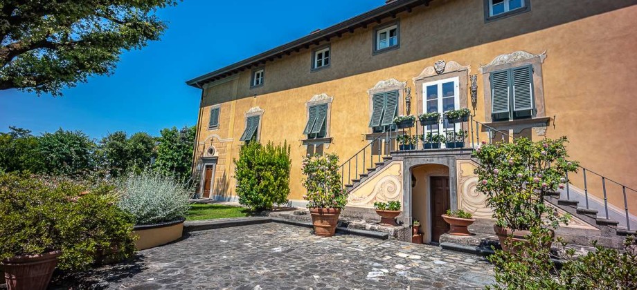 Villa Storica a Gragnano (LU)