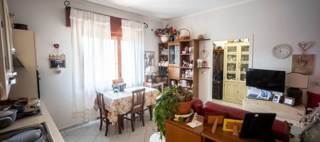 Appartamento indipendente a Borgo a Buggiano (PT) Appartamento indipendente a Borgo a Buggiano (PT)