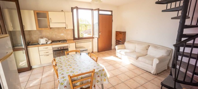 Appartamento Duplex ad Uzzano (PT) Appartamento Duplex ad Uzzano (PT)